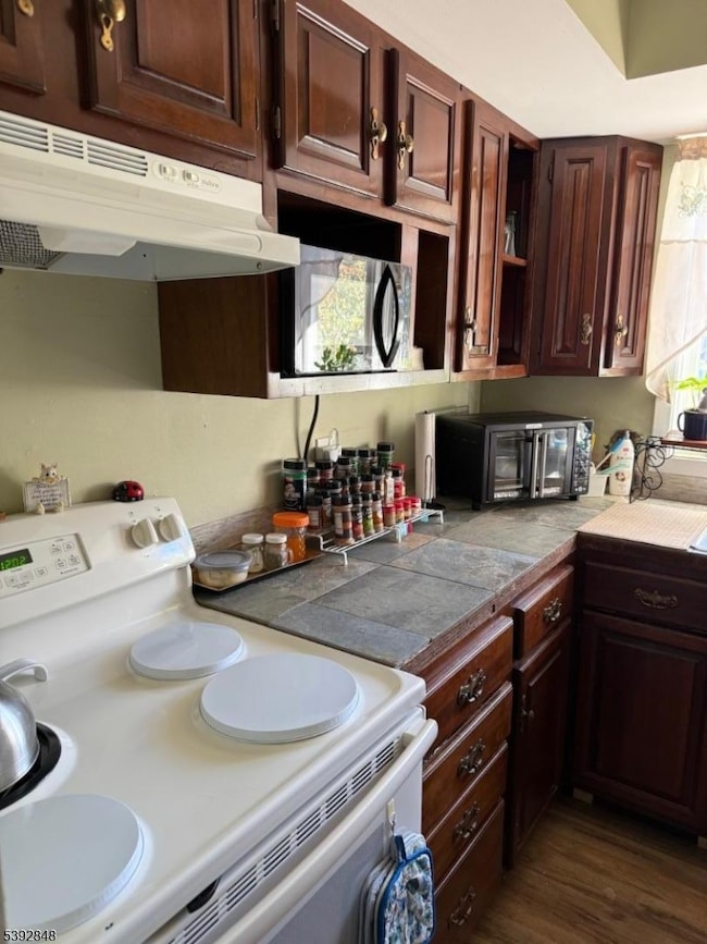 11 Cheyenne Rd unit 11, Lafayette, NJ 07848 - photo 4