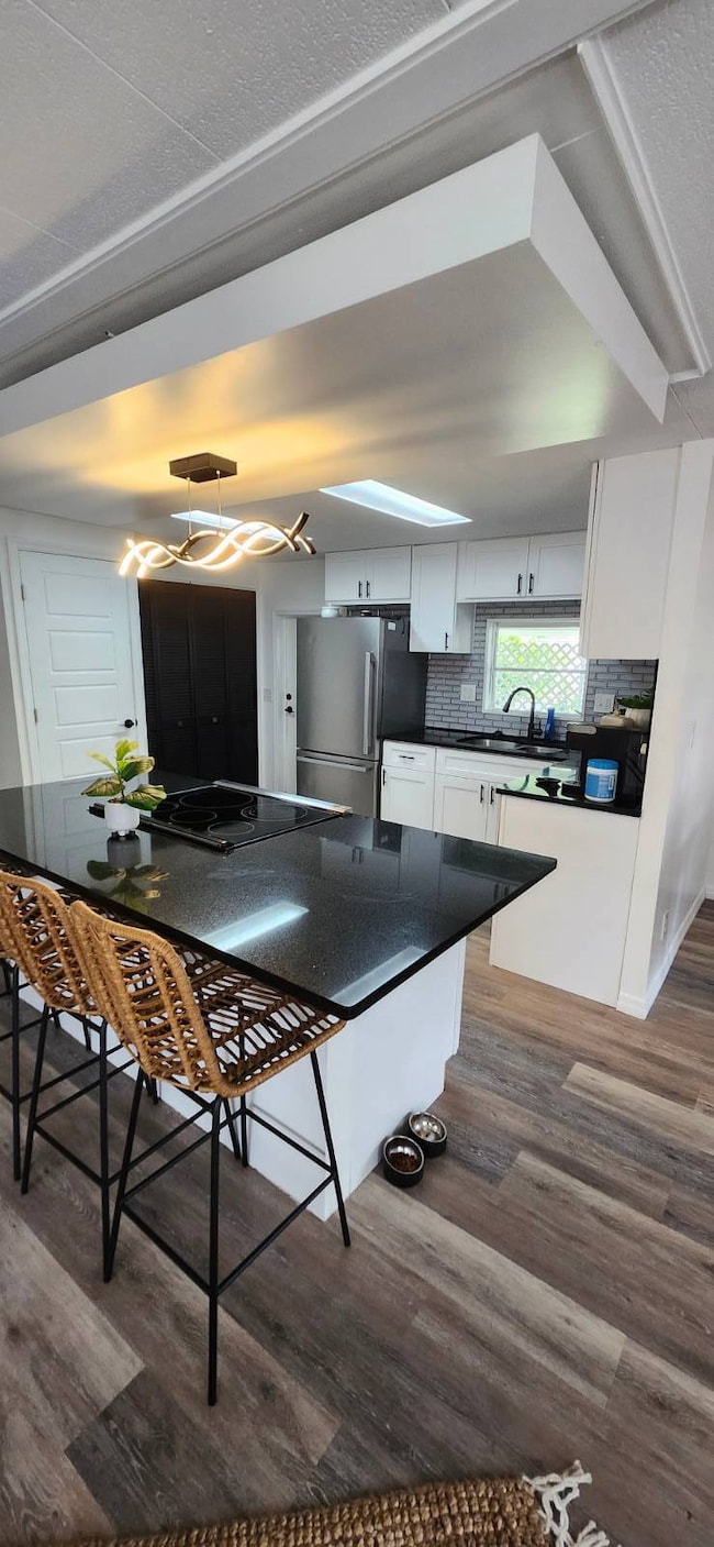 2948 Reinhard Ave, Sarasota, FL 34234 - photo 3