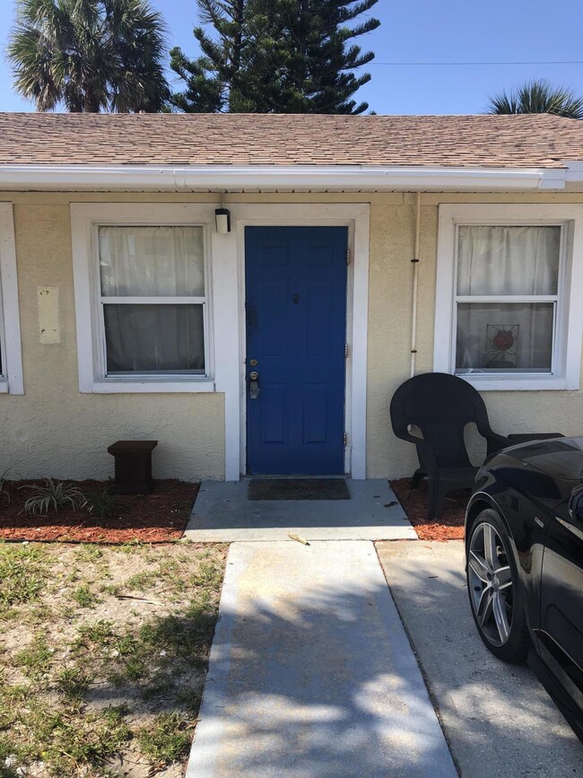 319 Azure Ln S, Cocoa Beach, FL 32931 - photo 2