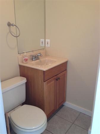 725 Bridge St unit 3, Lowell, MA 01850 - photo 5