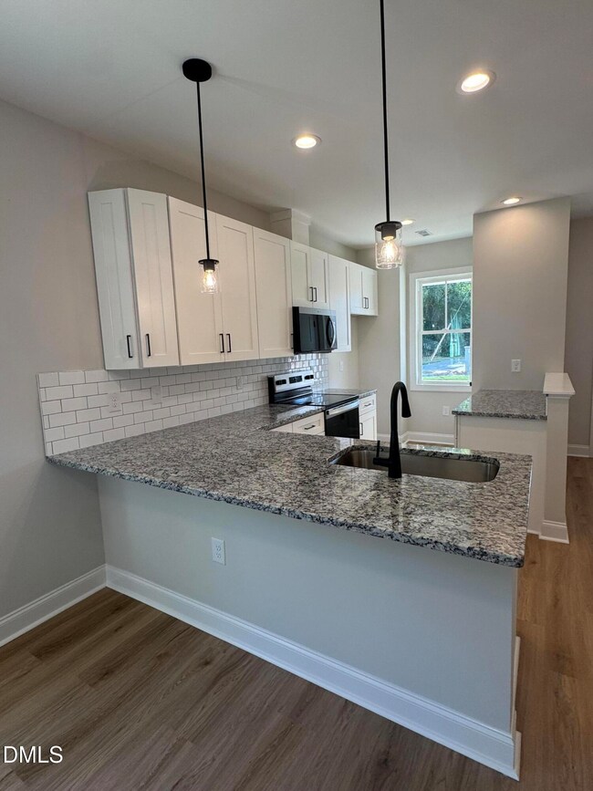 203 S Main St unit A, Four Oaks, NC 27524 - photo 3