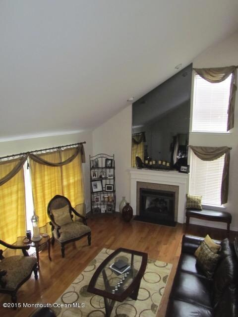 living room 2.jpg