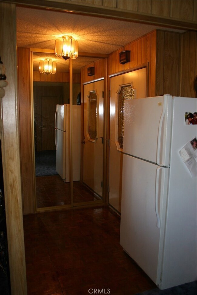 16310 Camelback Dr, Victorville, CA 92395 - photo 7