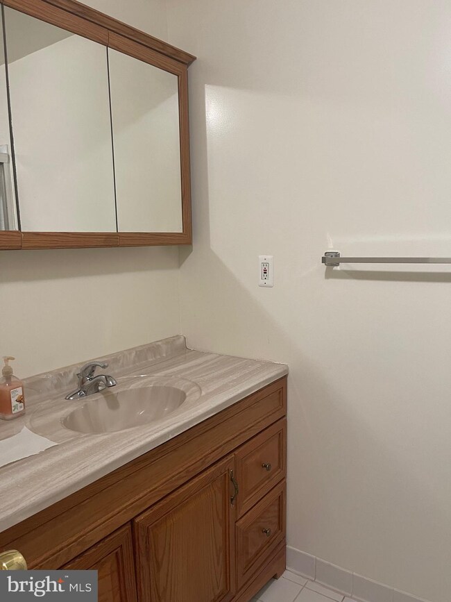 4708 River Creek Terrace, Beltsville, MD 20705 - photo 6