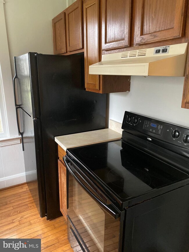 2108 Thistlebloom Rd unit B, Gwynn Oak, MD 21207 - photo 7