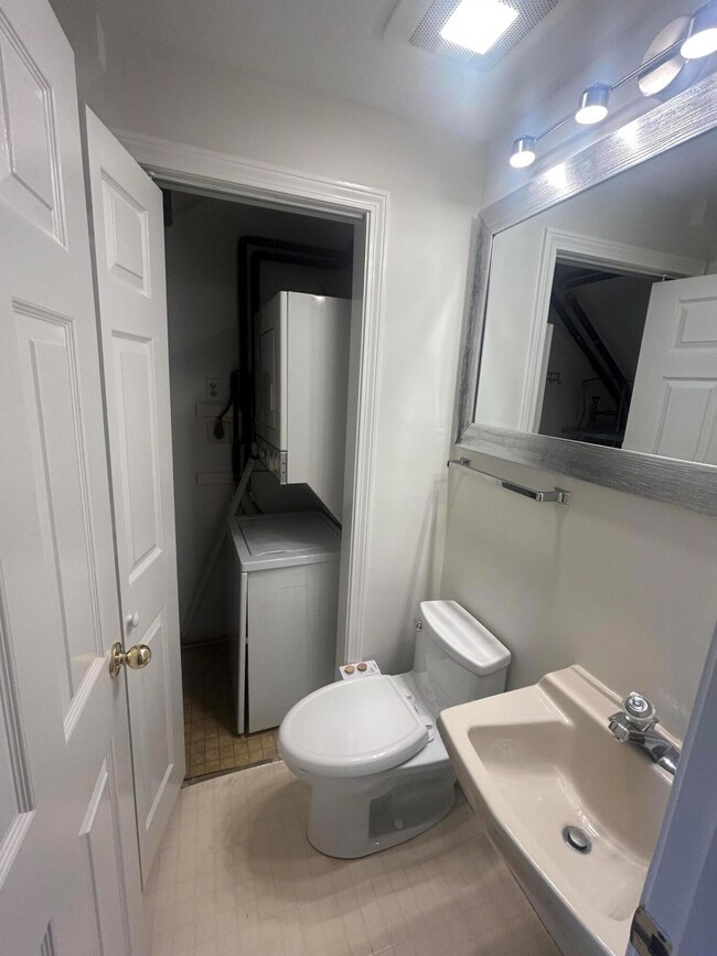 135 W Main St unit 41, Hyannis, MA 02601 - photo 4