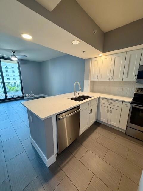 Kitchen, Sitting Area and Balcony