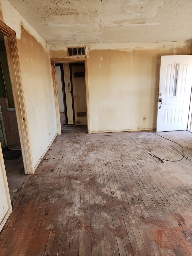 2025 Meander St, Abilene, TX 79602 - photo 3