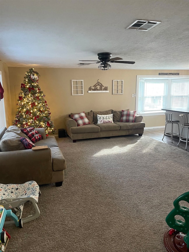 328 County Road 814 unit 328 County Road 814, Buna, TX 77612 - photo 3