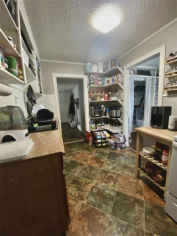 1103 N Clements St, Gainesville, TX 76240 - photo 6