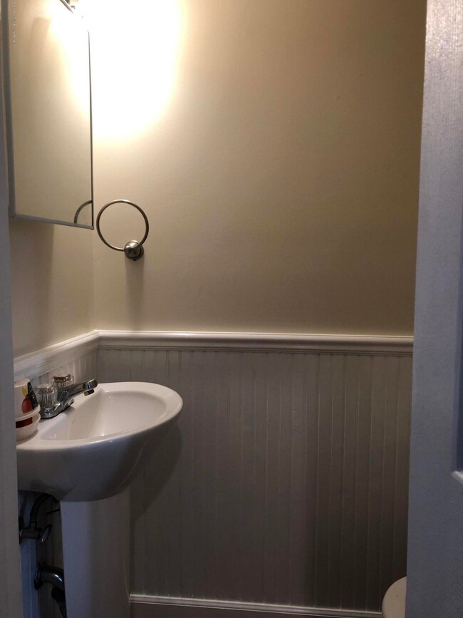 91 Mobile Ave, Staten Island, NY 10306 - photo 7