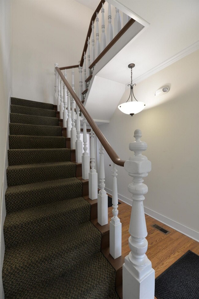 420 W 6th St unit C, Bloomington, IN 47404 - photo 3