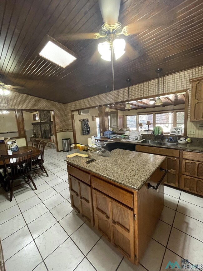 1920 Mission Ave, Carlsbad, NM 88220 - photo 7