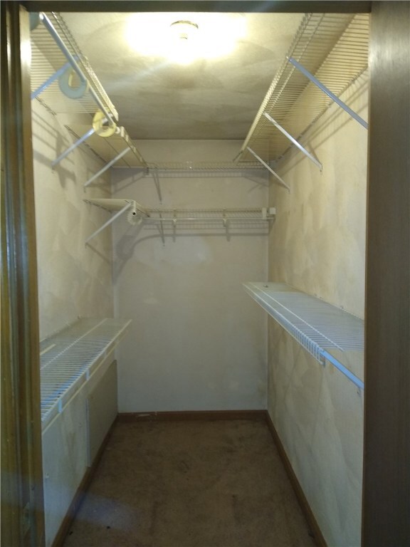 75 Glen Dr unit 3D, West Warwick, RI 02893 - photo 5