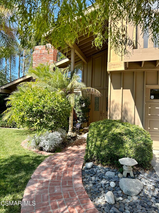 3166 W Black Hills Ct, Westlake Village, CA 91362 - photo 2