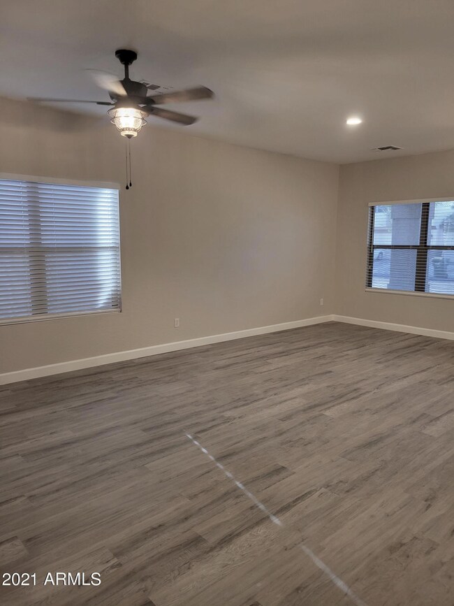 LIVING ROOM/FORMAL DINING ROOM
