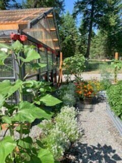 Thompson green house