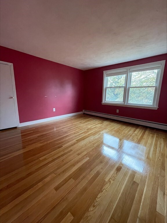 7 Lydon Ct unit B, Woburn, MA 01801 - photo 3