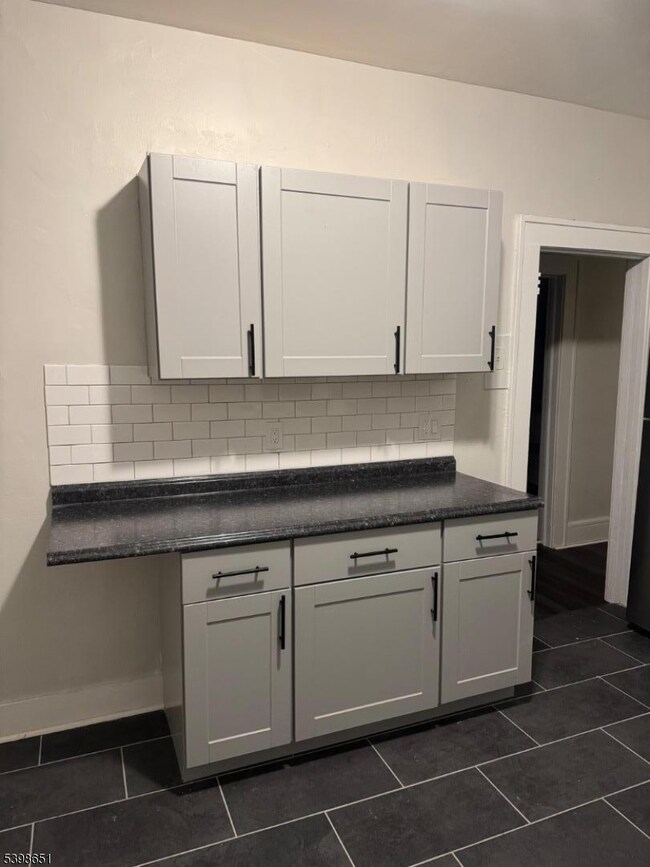 348 Central Ave unit 6, City of Orange, NJ 07050 - photo 4