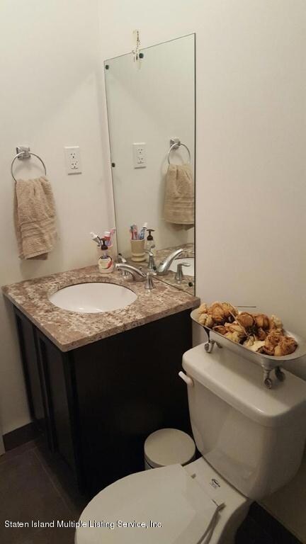 106 El Camino Loop, Staten Island, NY 10309 - photo 4