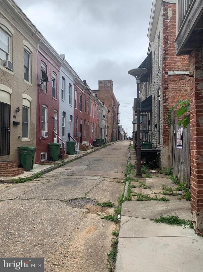 716 N Duncan St, Baltimore, MD 21205 - photo 3