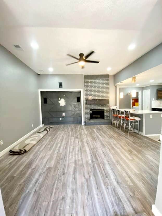 1045 S Pepperidge Dr, Lancaster, TX 75134 - photo 3