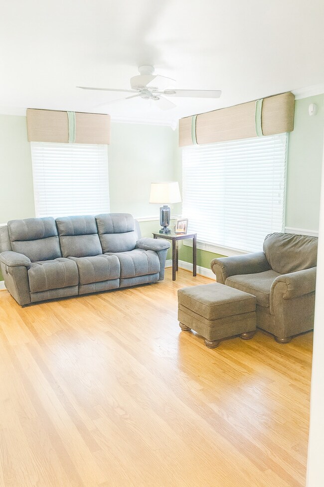 439 N Elm St, Hillside, IL 60162 - photo 6