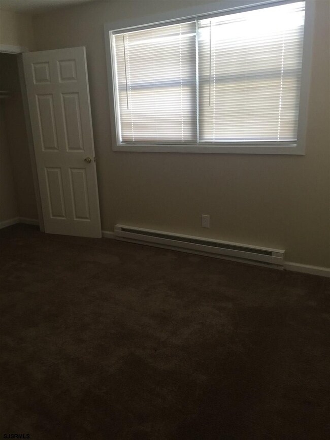 6695 W Jersey Ave, Egg Harbor Township, NJ 08234 - photo 7