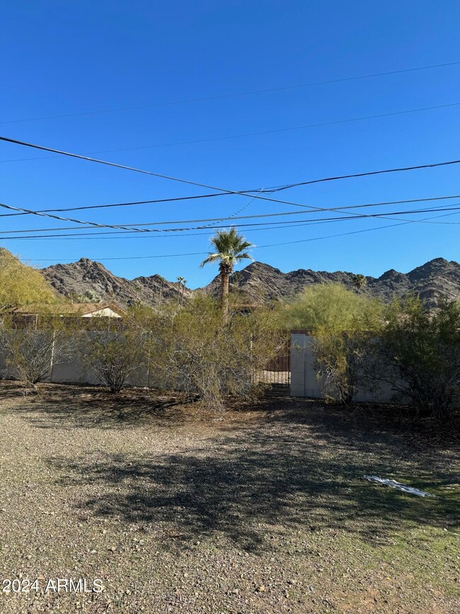 9827 N 16th St, Phoenix, AZ 85020 - photo 2