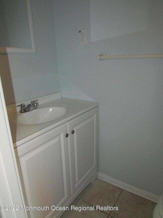 13 Autumn Ln, Matawan, NJ 07747 - photo 7