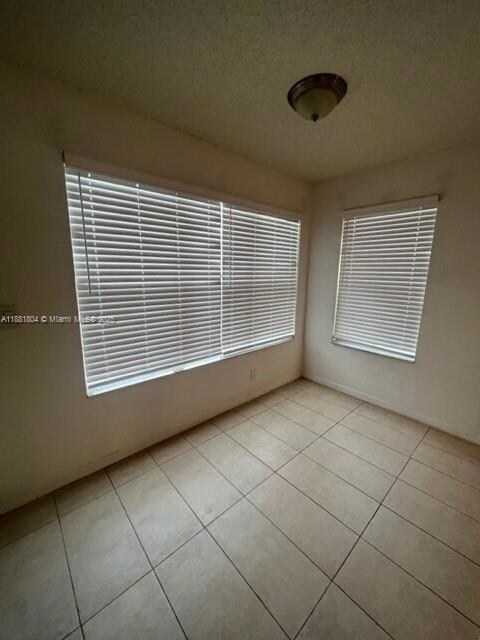 3340 Pinewalk Dr N unit 1514, Margate, FL 33063 - photo 2