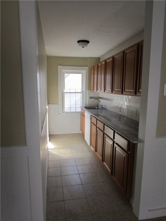 22 Penn St, Providence, RI 02909 - photo 4