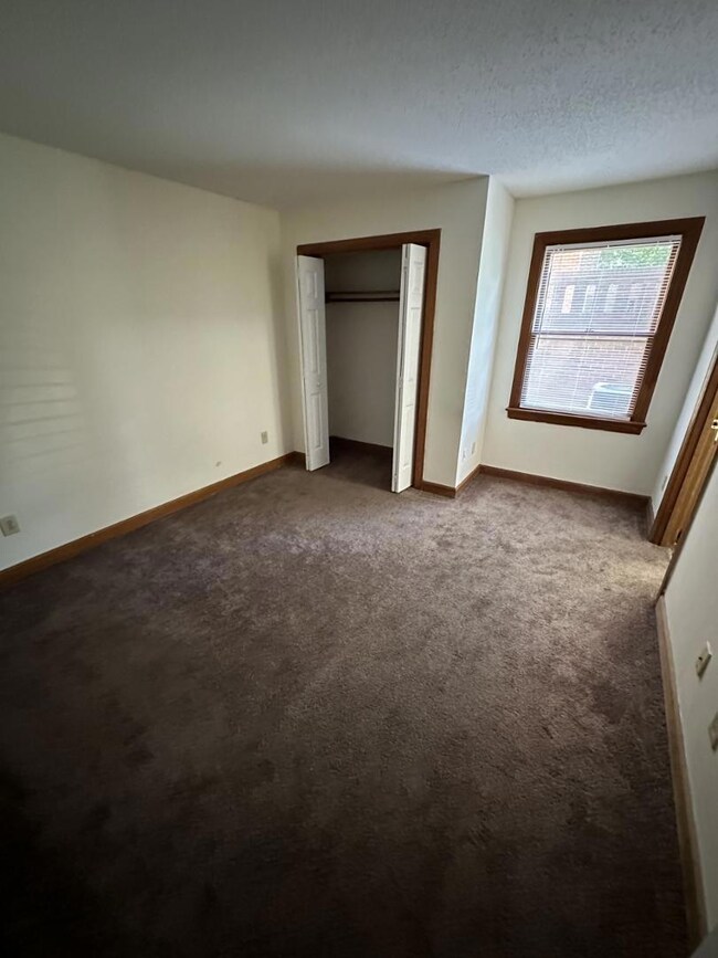 3502 Ivy Commons Dr unit 102, Raleigh, NC 27606 - photo 6