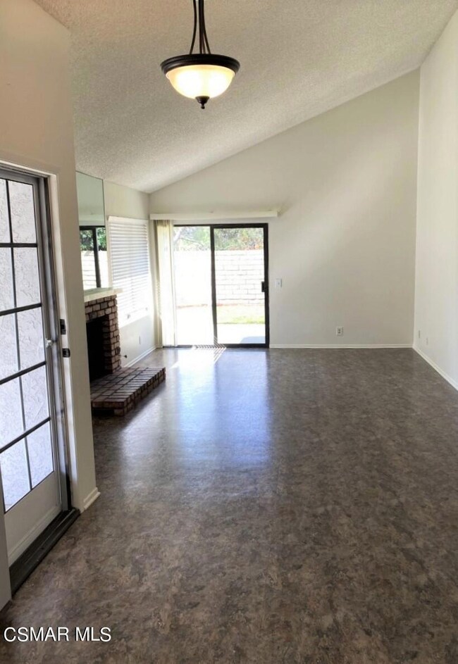 2383 Yew Dr, Newbury Park, CA 91320 - photo 4