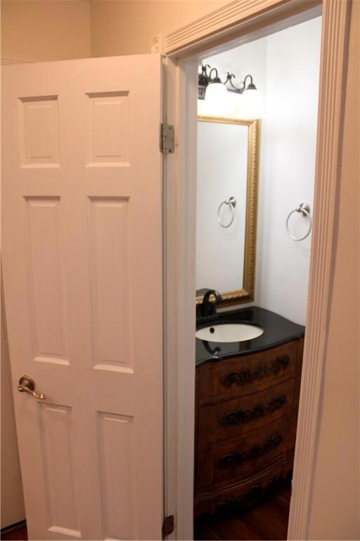 1401 Lake Ave unit C16, Metairie, LA 70005 - photo 2