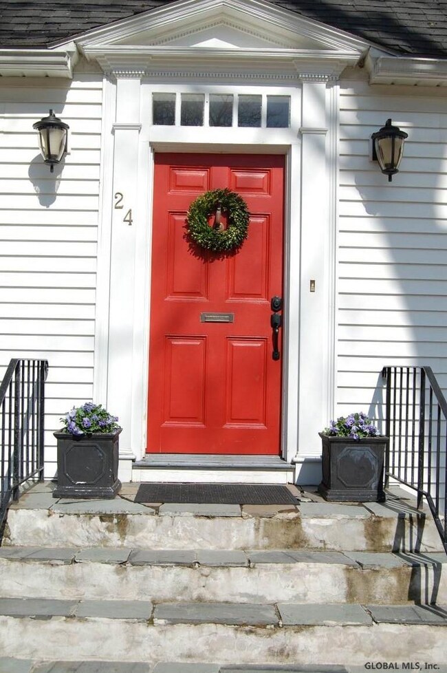 24 Roweland Ave, Delmar, NY 12054 - photo 7