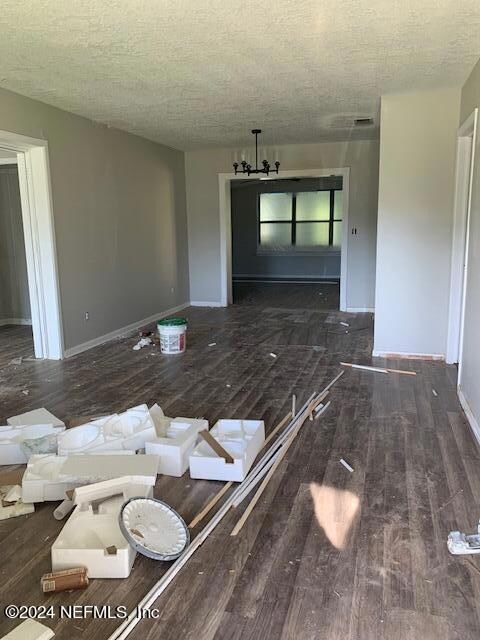 6735 Peter Rabbit Dr N, Jacksonville, FL 32210 - photo 3