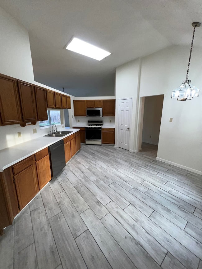 21810 N Tangle Creek Ln, Spring, TX 77388 - photo 6