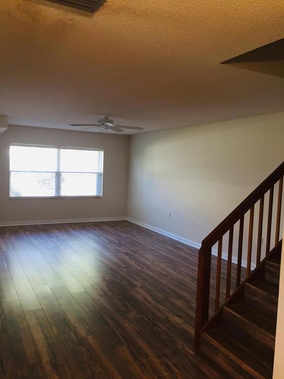 26 Clinton Ct unit A, Royal Palm Beach, FL 33411 - photo 4