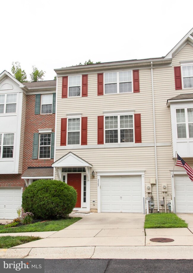 2507 Running Wolf Trail, Odenton, MD 21113 - photo 2