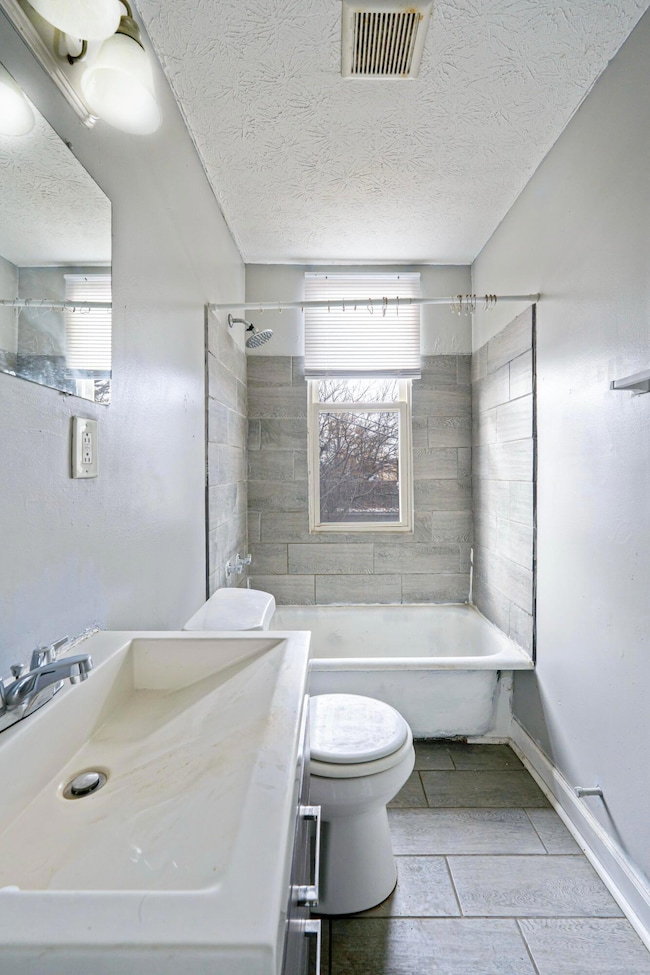 401 Catherine St unit 403, Columbus, OH 43223 - photo 6