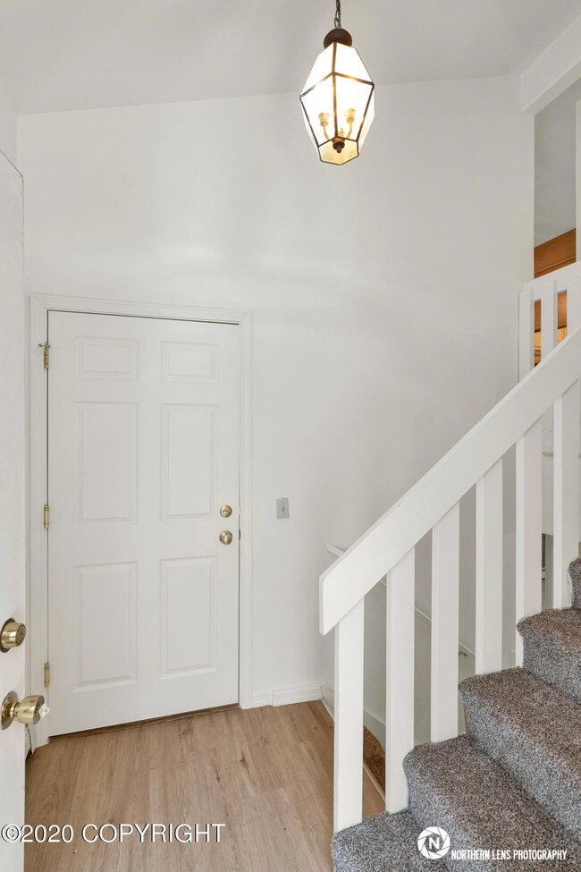 8220 Mentra St unit 2, Anchorage, AK 99518 - photo 4