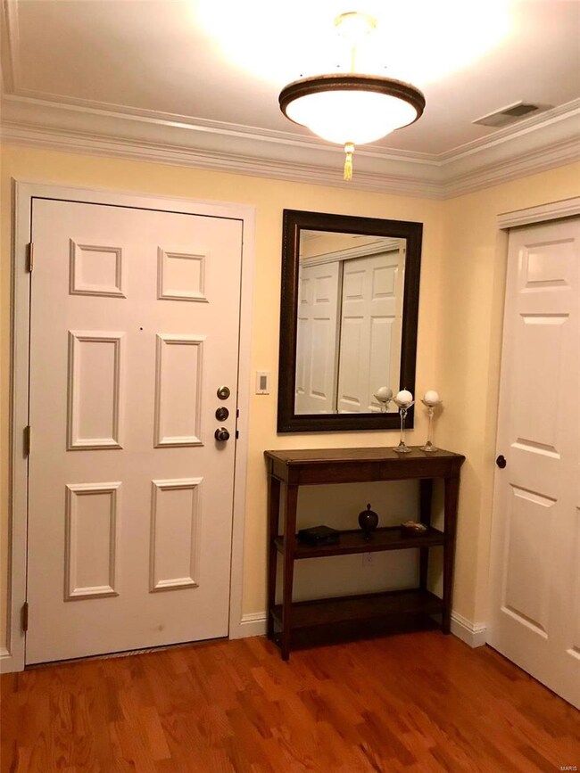301 unit Entry