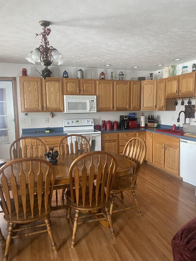 39 Ridgeview Rd, Fairfax, VT 05454 - photo 7