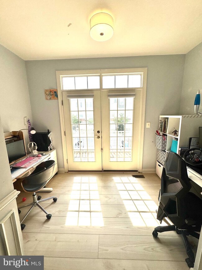 8186 Cobble Pond Way, Manassas, VA 20111 - photo 7