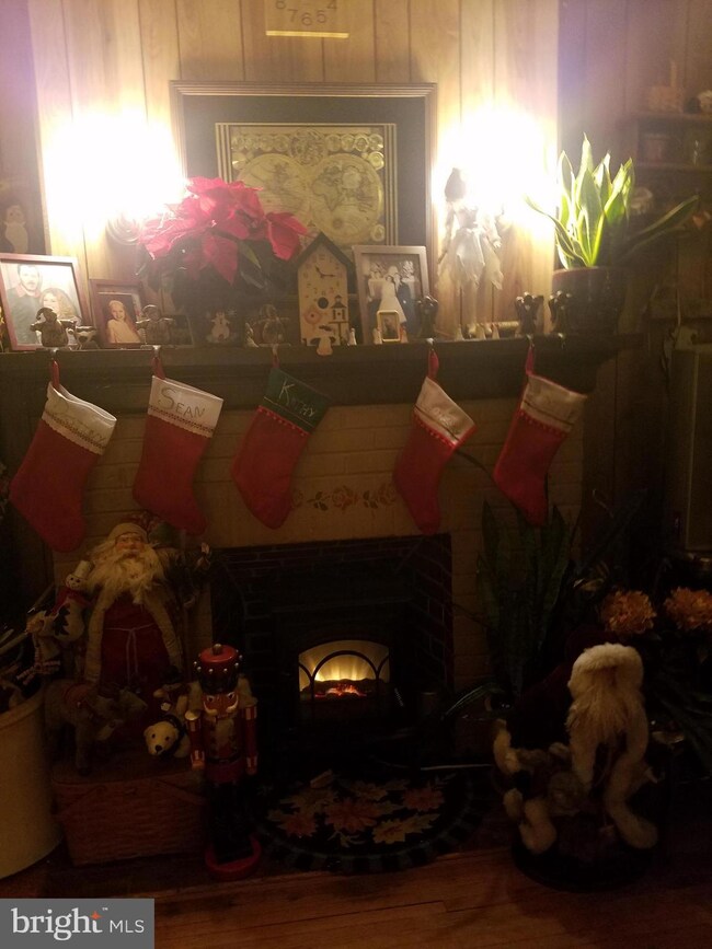 426 N 2nd St, Lemoyne, PA 17043 - photo 4