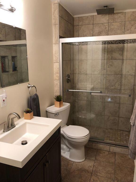 2309 N. 4th Bath Up