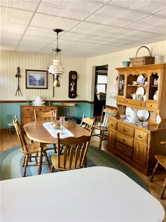 1335 Catasauqua Rd, Bethlehem, PA 18017 - photo 3