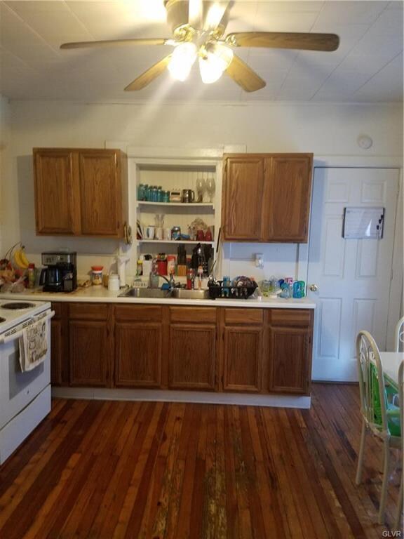 748 S 8th St, Allentown, PA 18103 - photo 3