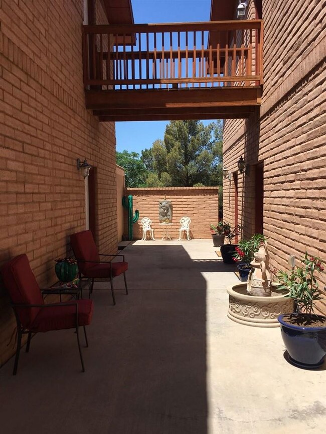 2143 Sandalwood Ct, Alamogordo, NM 88310 - photo 4